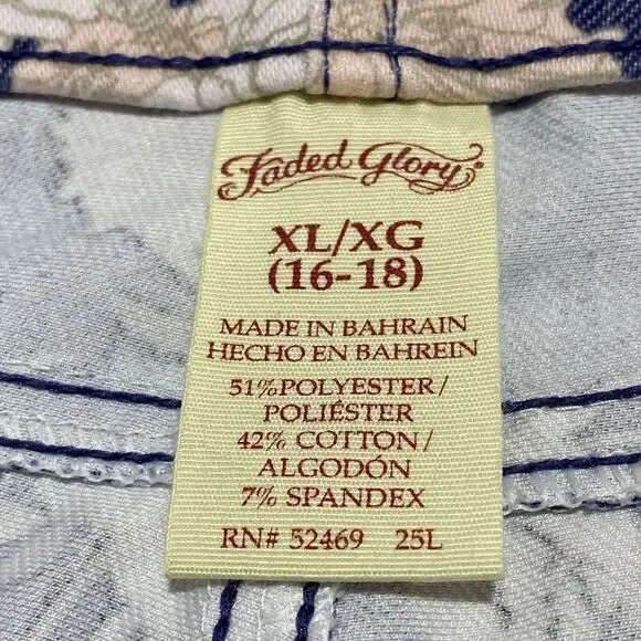 FADED Glory Floral Cropped Trousers 16-18 - Picture 9 of 11